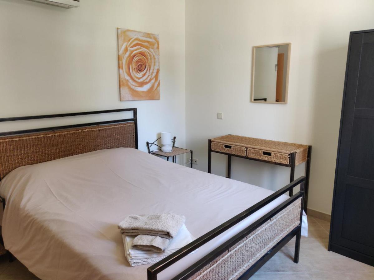 Algarve Albufeira, Quiet Apart With Pool At 10 Mn Walk From Praia Da Falesia Olhos de Agua  Ngoại thất bức ảnh